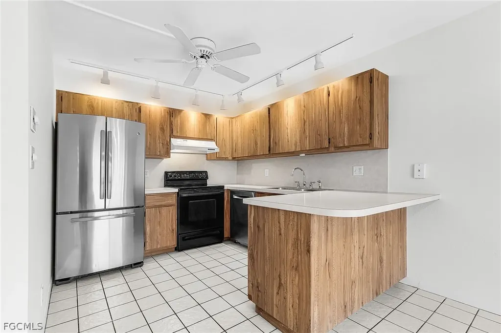 5590 Woodrose Court Fort Myers FL 33907