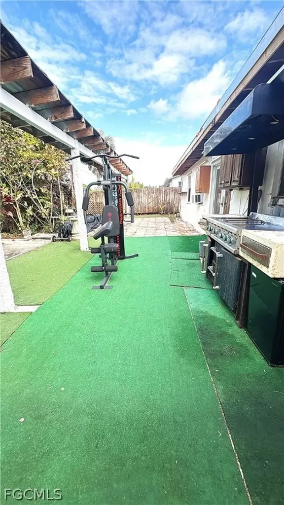 28640 SW 142nd Avenue Homestead FL 33033