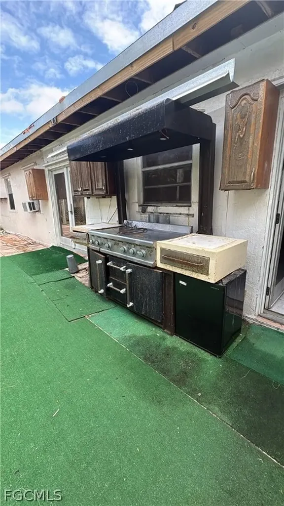 28640 SW 142nd Avenue Homestead FL 33033