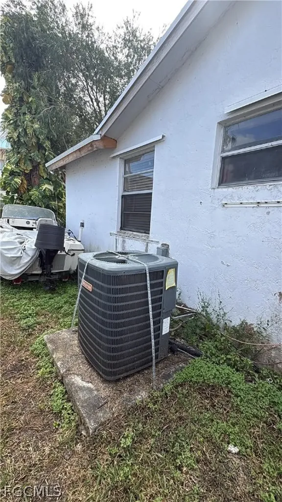 28640 SW 142nd Avenue Homestead FL 33033