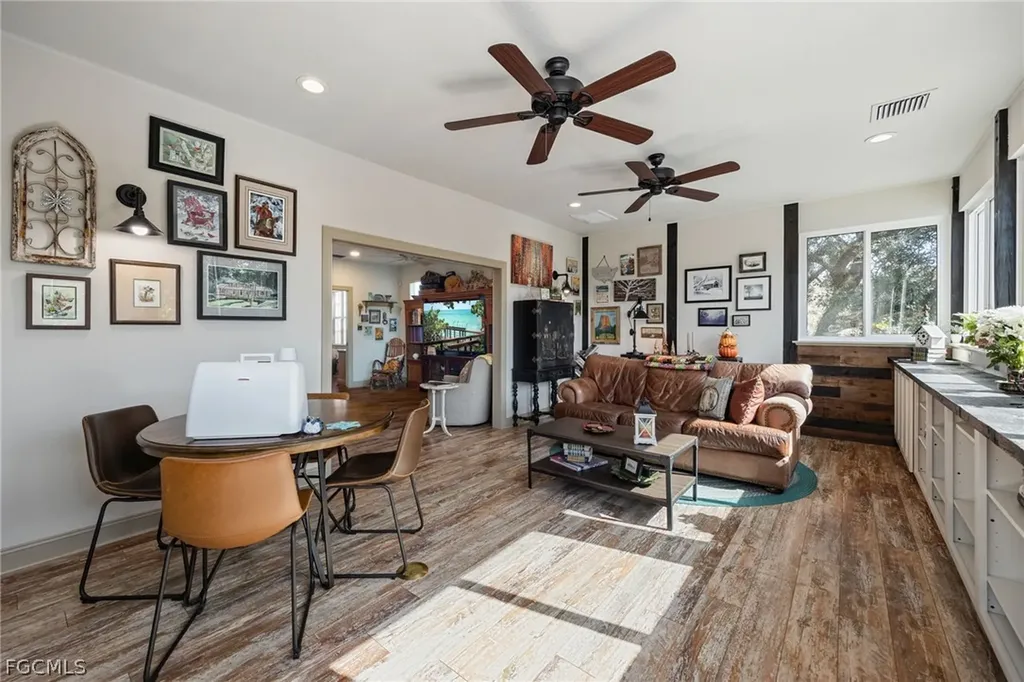 22800 N River Road Alva FL 33920