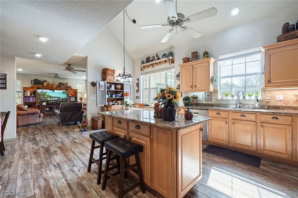 22800 N River Road Alva FL 33920