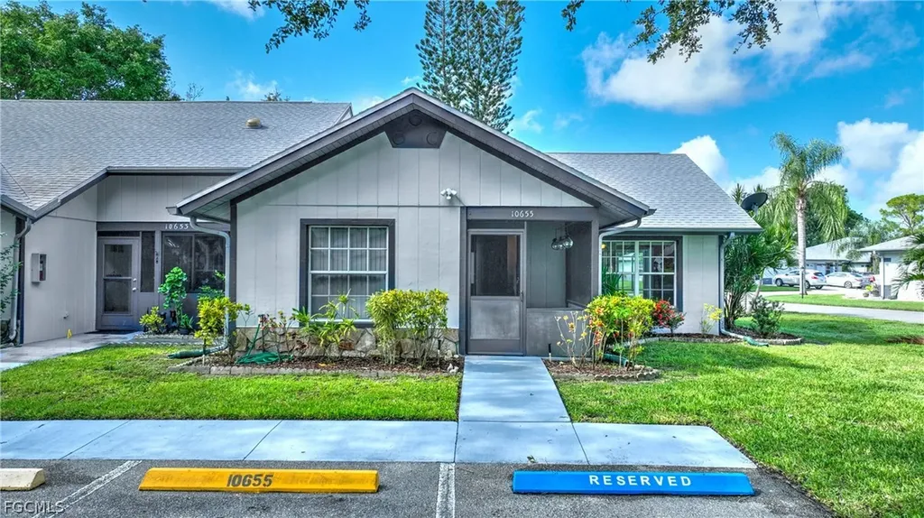 10655 Vanceboro Court Lehigh Acres FL 33936