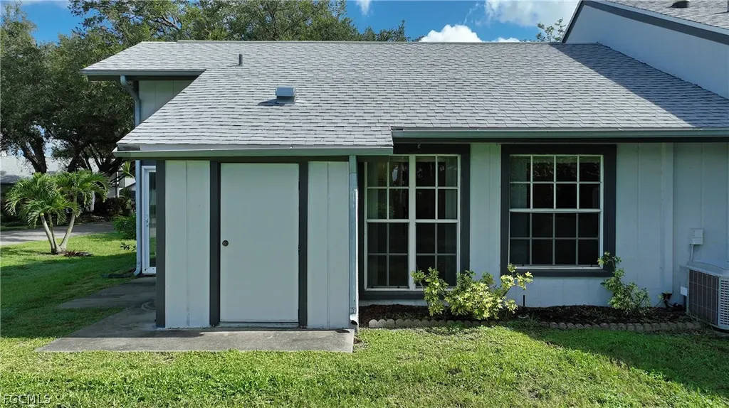 10655 Vanceboro Court Lehigh Acres FL 33936
