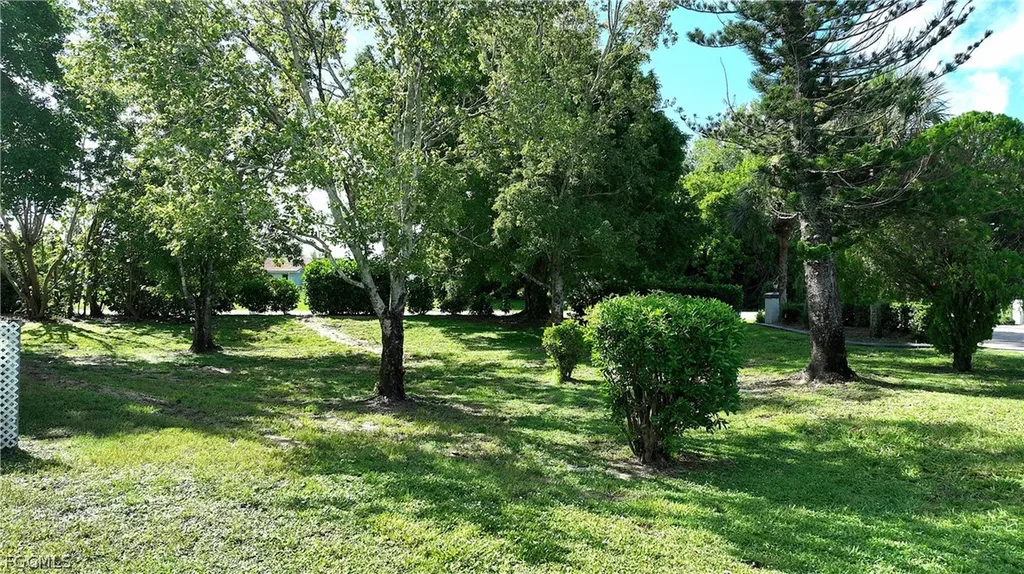 10655 Vanceboro Court Lehigh Acres FL 33936