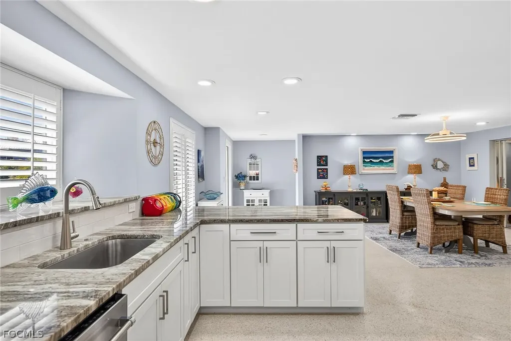 1972 Roseate Lane Sanibel FL 33957