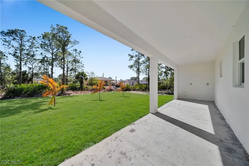 2903 49th Street W Lehigh Acres FL 33971