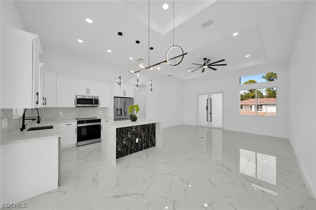 2903 49th Street W Lehigh Acres FL 33971