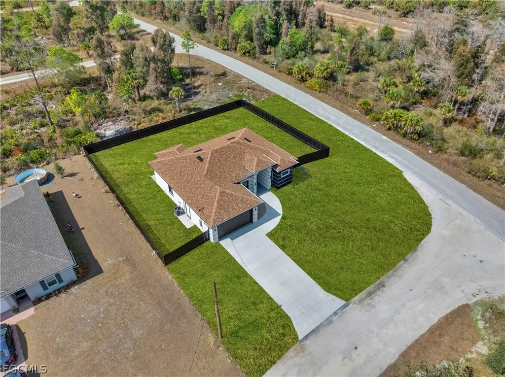 1935 Holyoke Avenue Lehigh Acres FL 33972