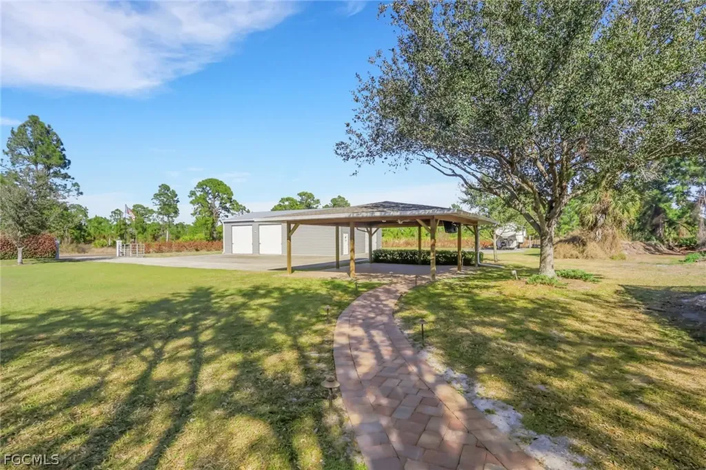 1105 Milwaukee Boulevard Lehigh Acres FL 33974