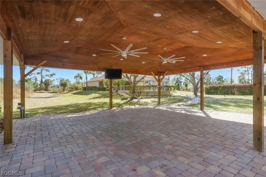 1105 Milwaukee Boulevard Lehigh Acres FL 33974