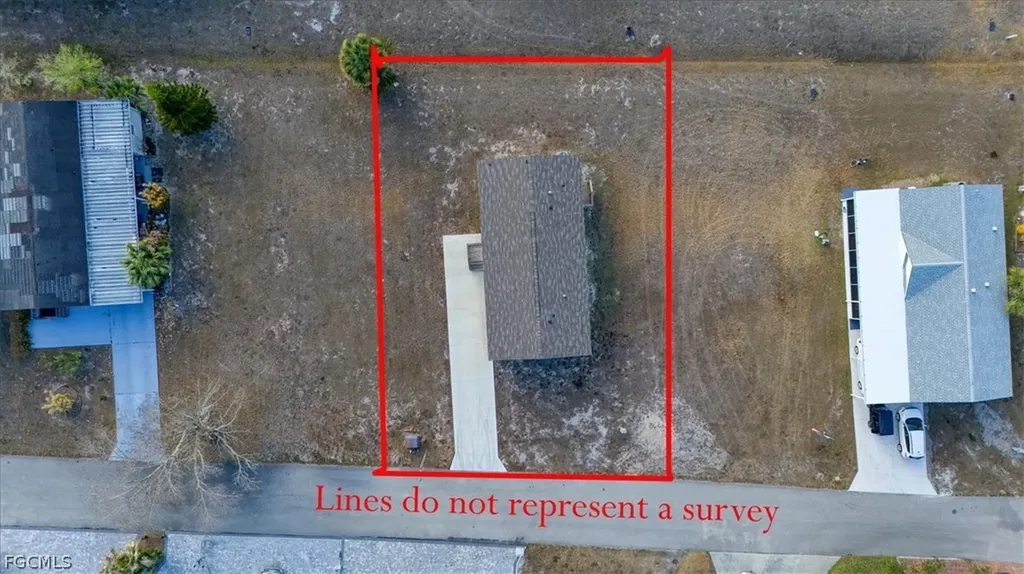 864 Yacht Club Way NW Moore Haven FL 33471