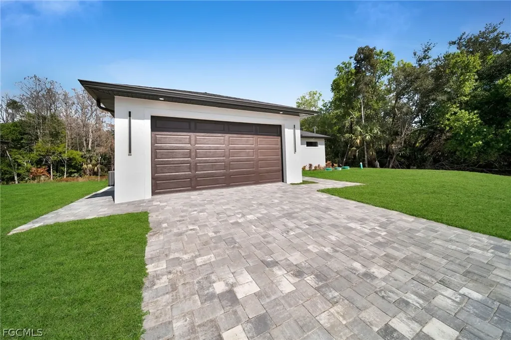 3602 58th Street W Lehigh Acres FL 33971
