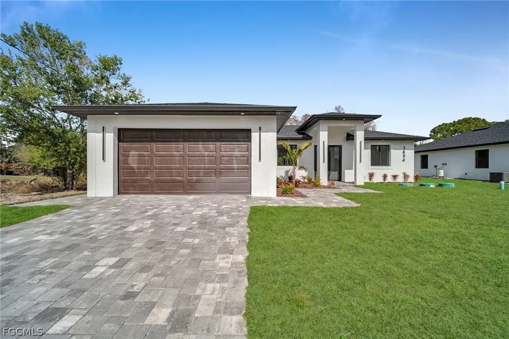 3604 58th Street W Lehigh Acres FL 33971