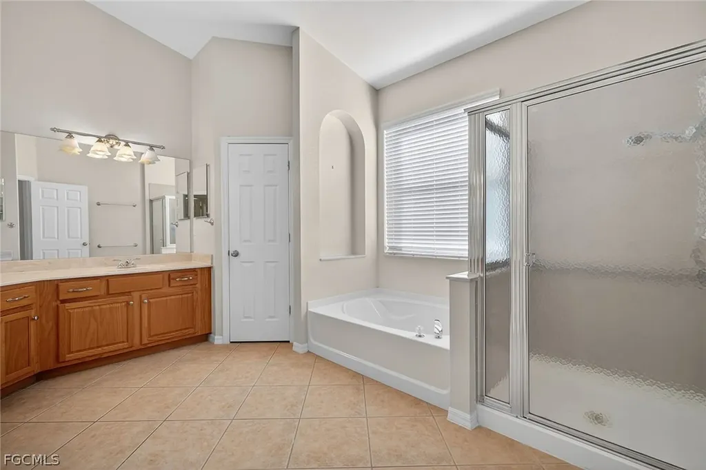 9580 Gladiolus Preserve Circle Fort Myers FL 33908