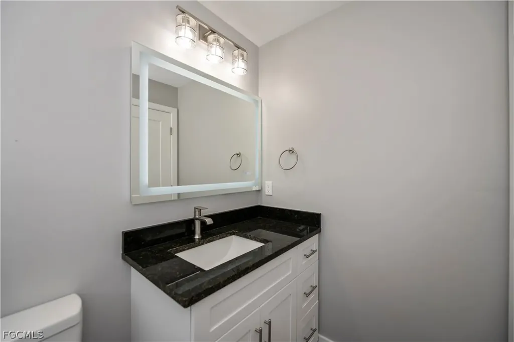 6073 Kumquat Circle Labelle FL 33935