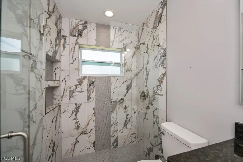 6073 Kumquat Circle Labelle FL 33935