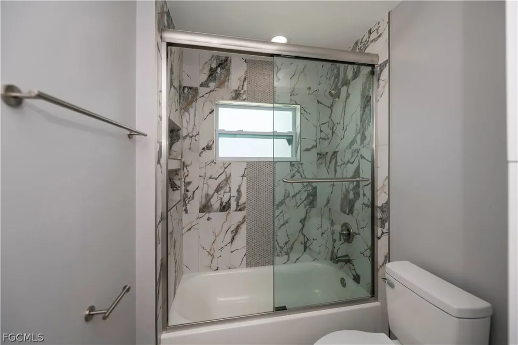 6073 Kumquat Circle Labelle FL 33935