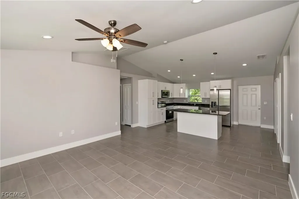 6073 Kumquat Circle Labelle FL 33935