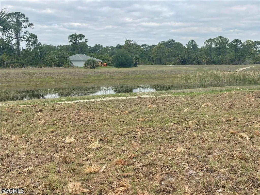 6073 Kumquat Circle Labelle FL 33935