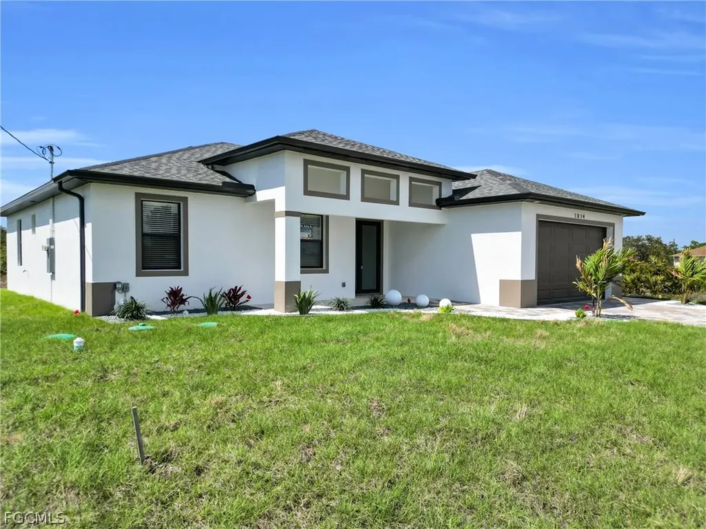 1014 Countess Avenue Lehigh Acres FL 33974