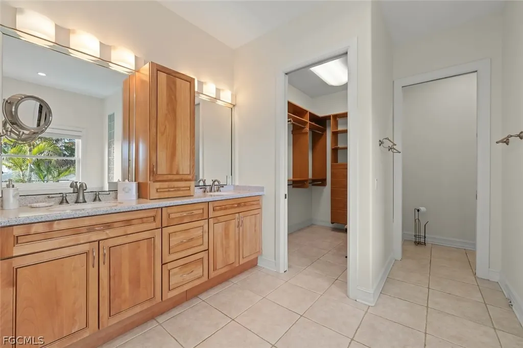 13411 Electron Drive Fort Myers FL 33908