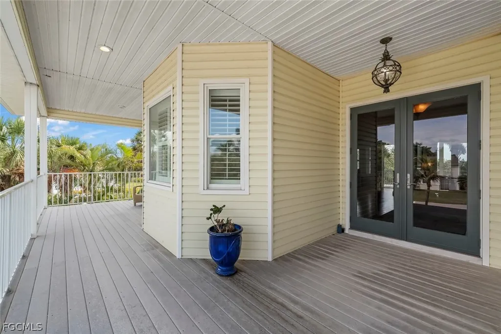 13411 Electron Drive Fort Myers FL 33908