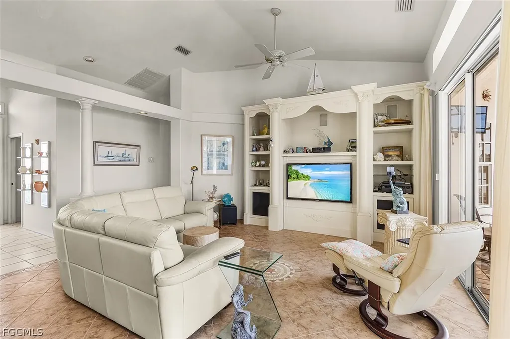 134 SW 46th Terrace Cape Coral FL 33914