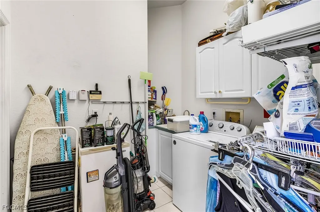 134 SW 46th Terrace Cape Coral FL 33914