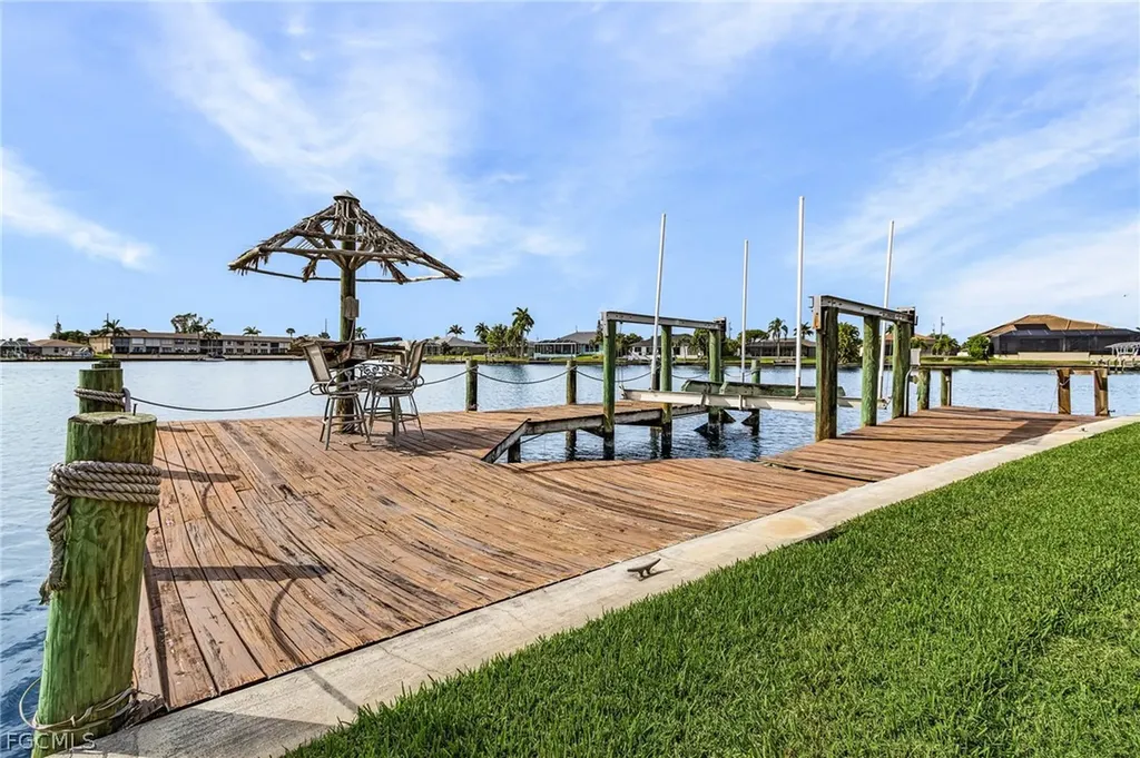 134 SW 46th Terrace Cape Coral FL 33914
