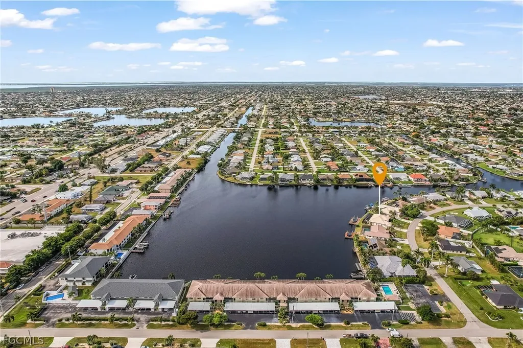 134 SW 46th Terrace Cape Coral FL 33914