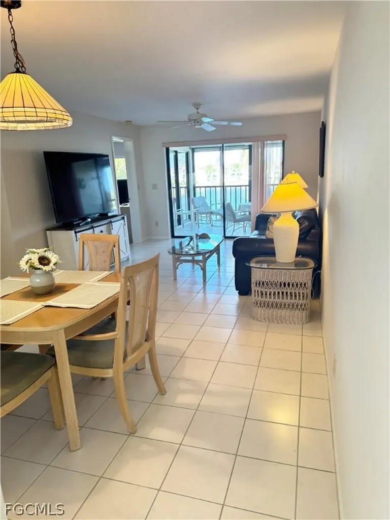 11220 Caravel Circle Fort Myers FL 33908