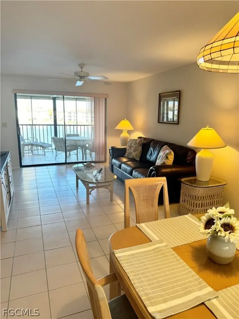 11220 Caravel Circle Fort Myers FL 33908