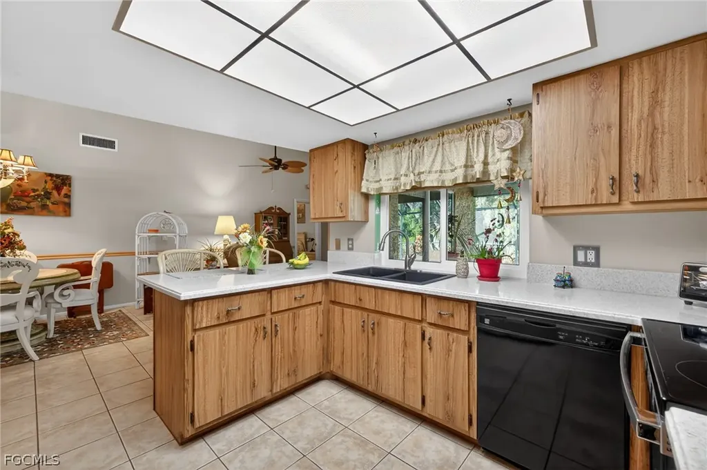 17411 Williamsburg Drive North Fort Myers FL 33917