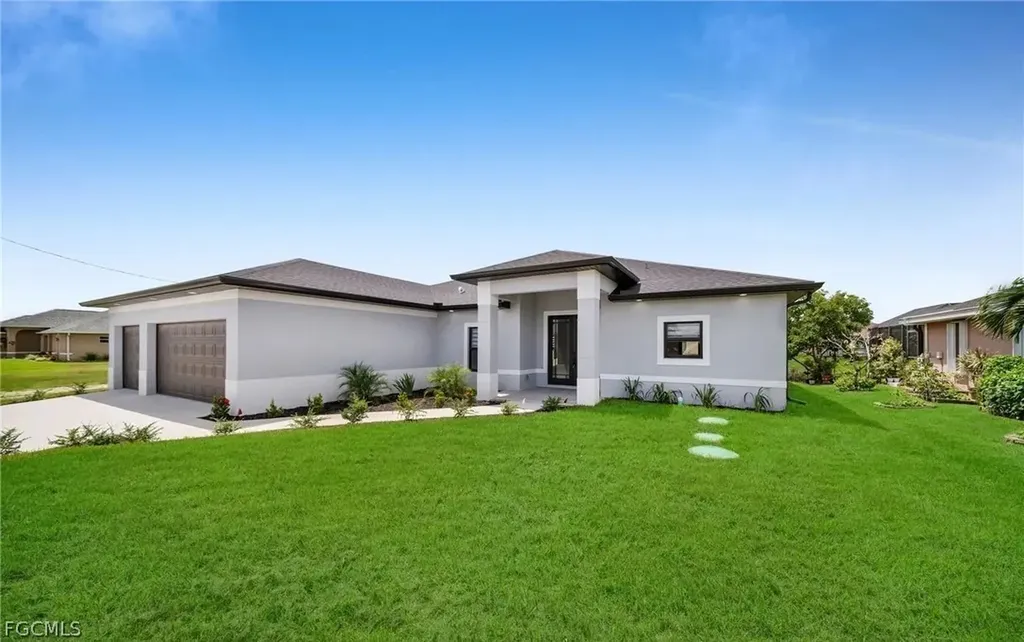 1306 NE 9th Avenue Cape Coral FL 33909
