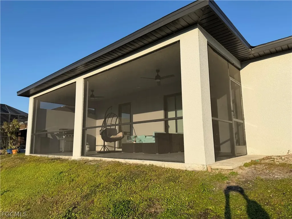 1306 NE 9th Avenue Cape Coral FL 33909