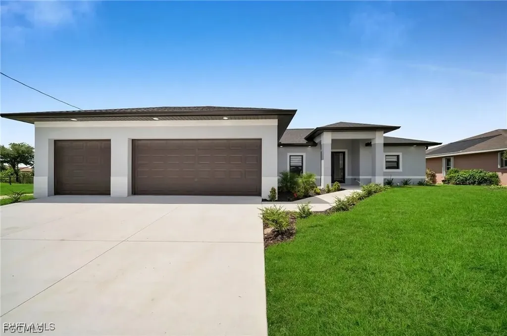 1306 NE 9th Avenue Cape Coral FL 33909