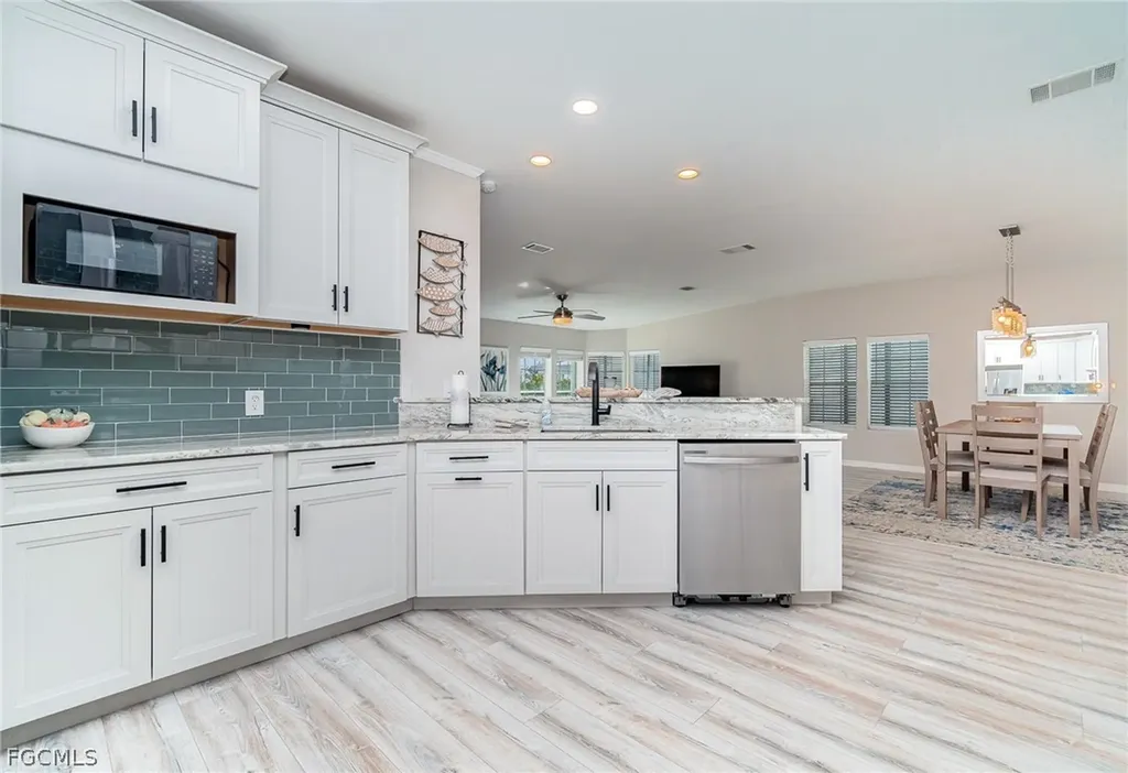 17561 Canal Cove Court Fort Myers Beach FL 33931