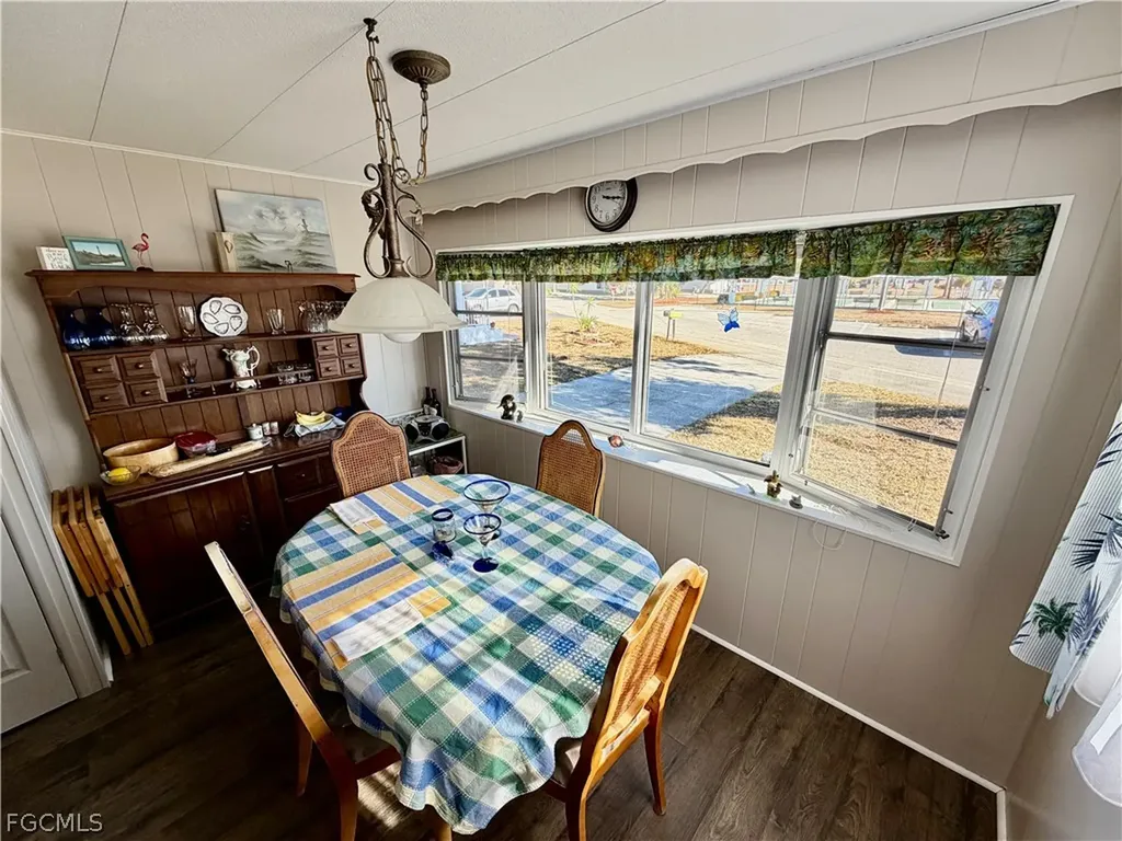 113 Chisholm Trail North Fort Myers FL 33917