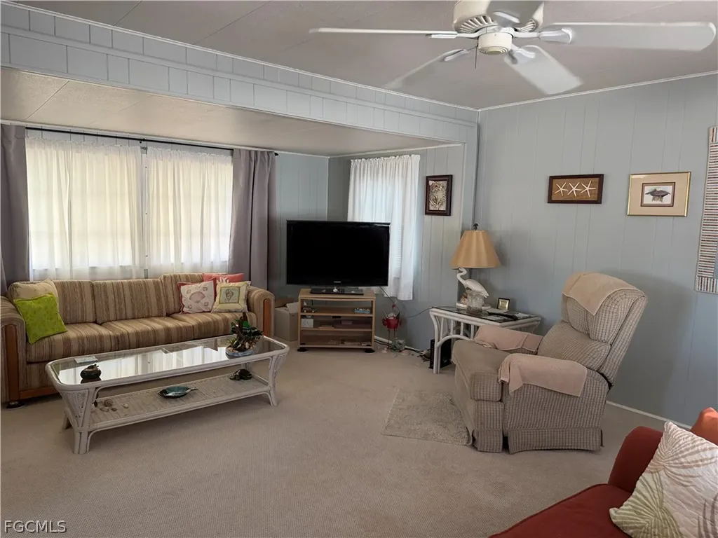 113 Chisholm Trail North Fort Myers FL 33917