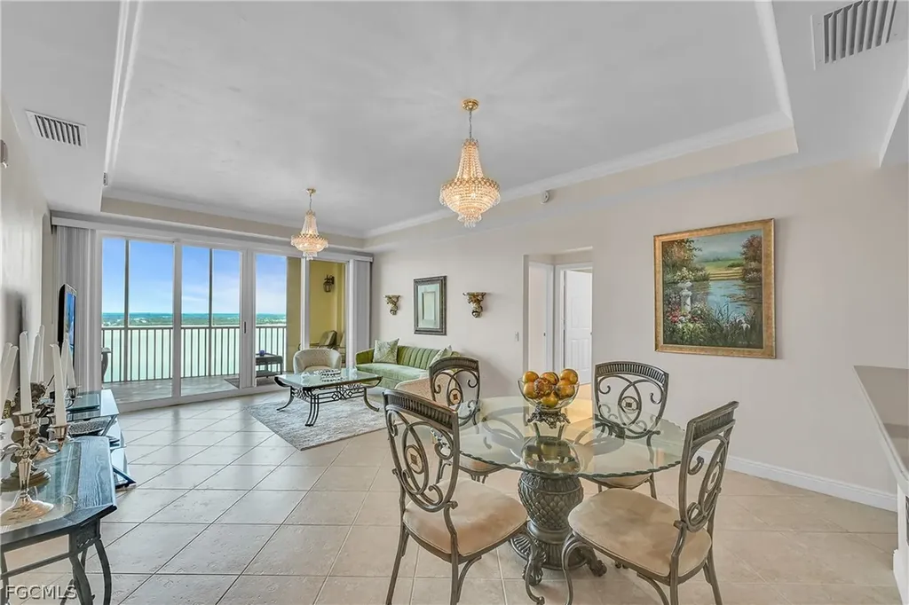 2743 1st Street Fort Myers FL 33916