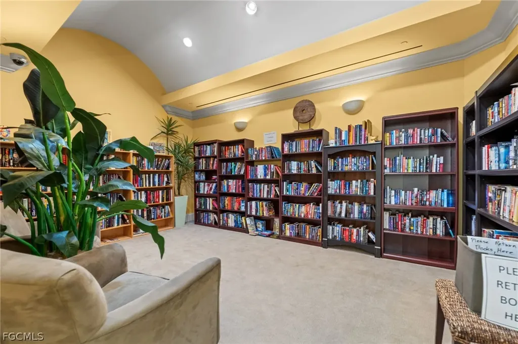2743 1st Street Fort Myers FL 33916