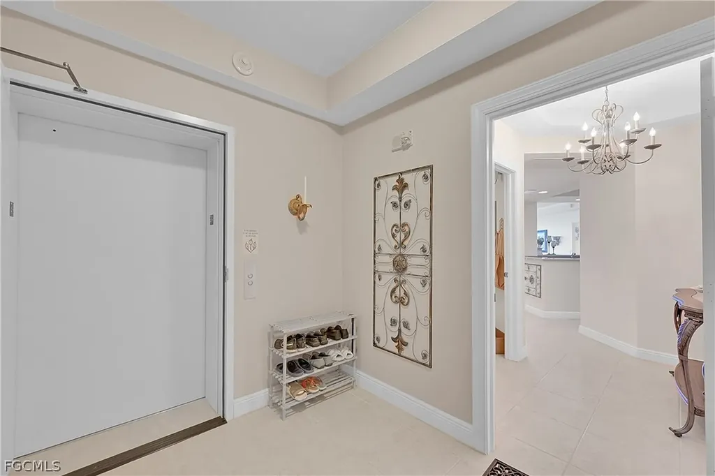 2743 1st Street Fort Myers FL 33916