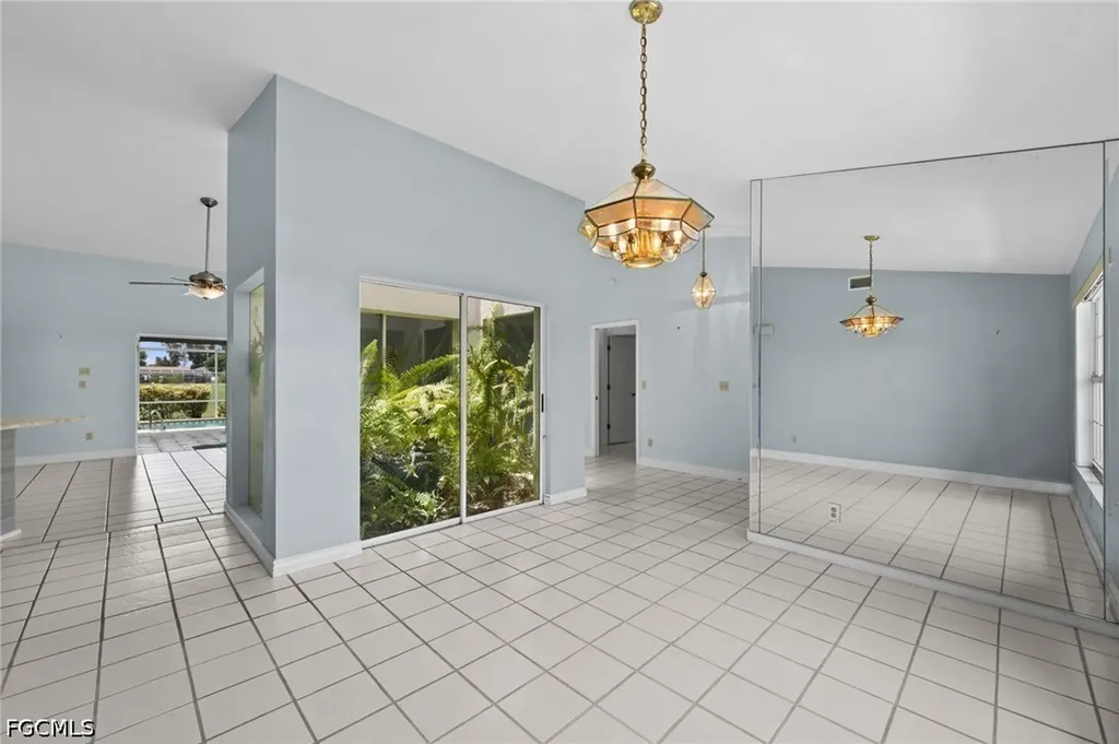 7305 Constitution Circle Fort Myers FL 33967