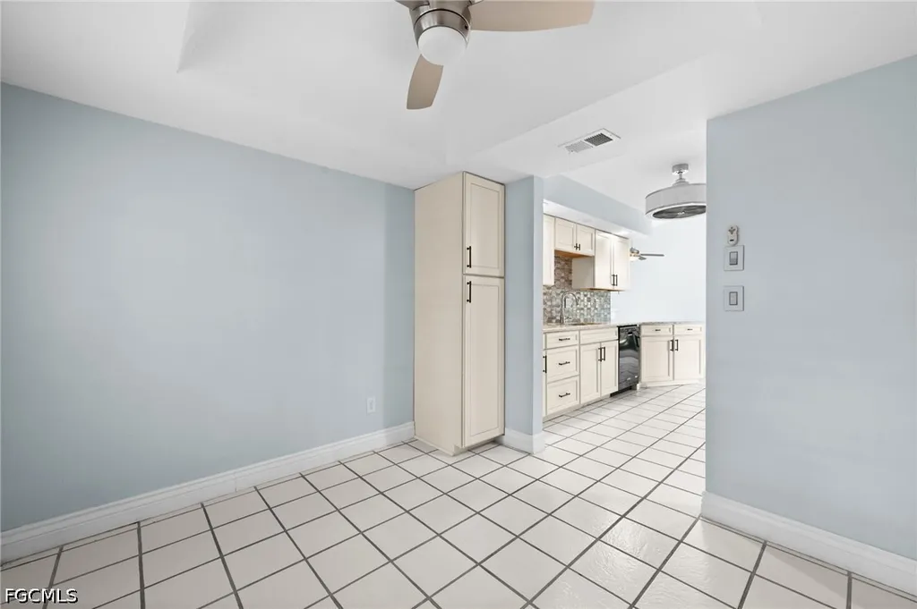 7305 Constitution Circle Fort Myers FL 33967