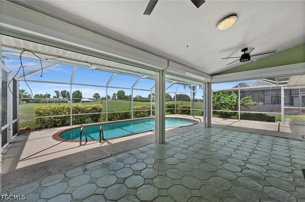 7305 Constitution Circle Fort Myers FL 33967