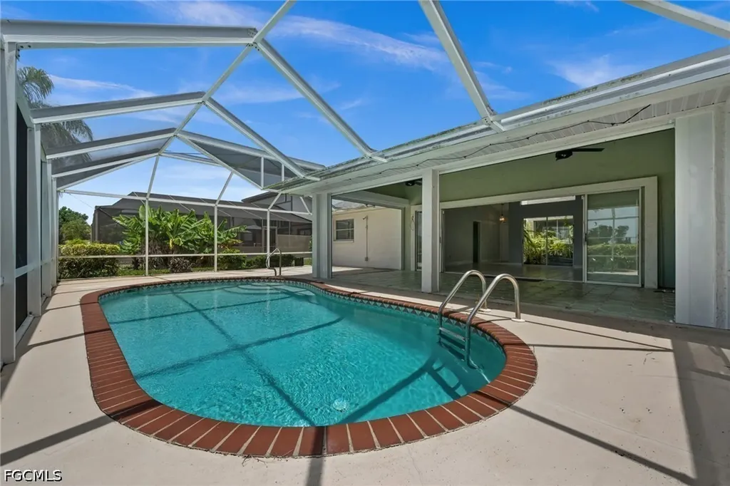 7305 Constitution Circle Fort Myers FL 33967