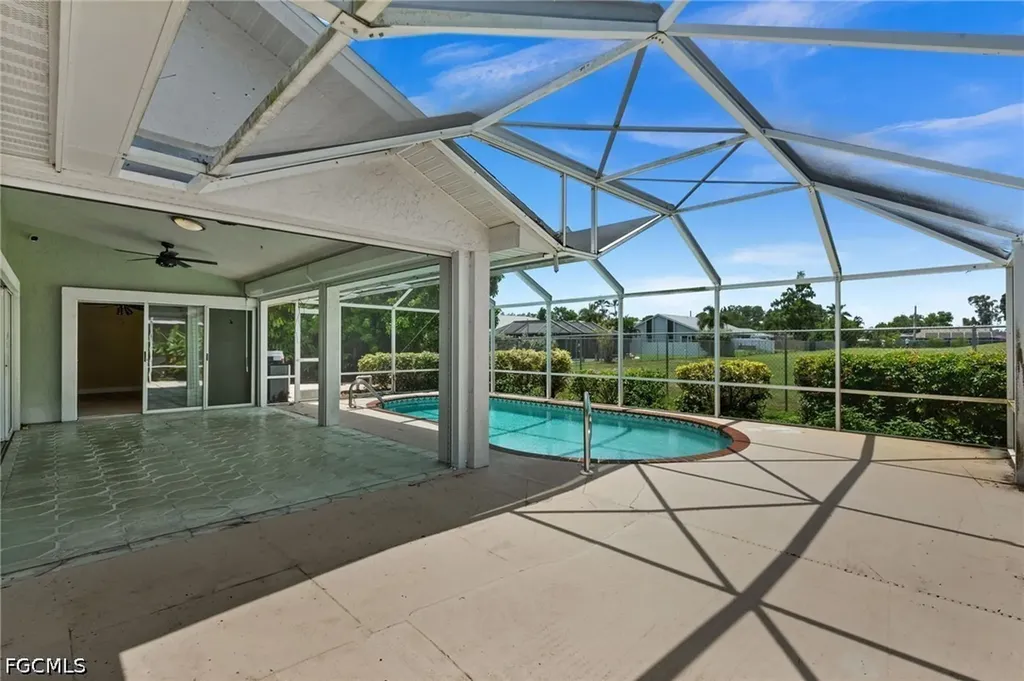 7305 Constitution Circle Fort Myers FL 33967