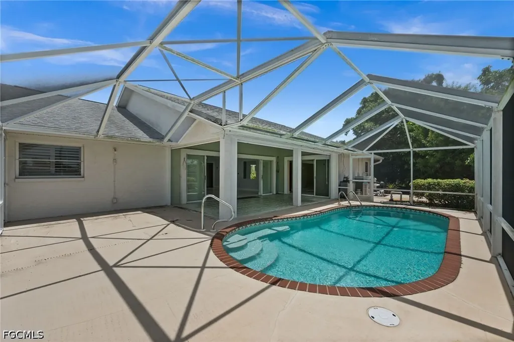 7305 Constitution Circle Fort Myers FL 33967