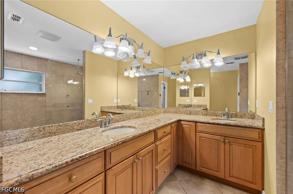 7305 Constitution Circle Fort Myers FL 33967
